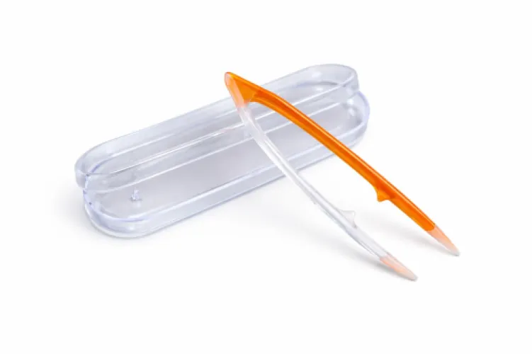 Tweezers